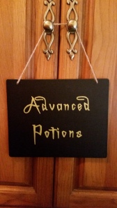 Advanced Potions Sign